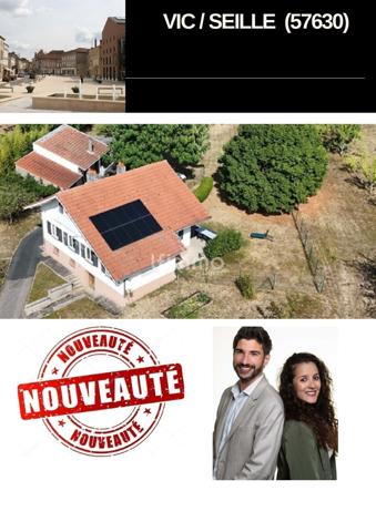 Habitation, Type Chalet, Familiale, sur un Secteur très côté.