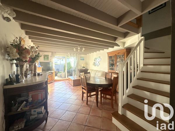 Maison à vendre 7 pièces 107 m² Lésigny