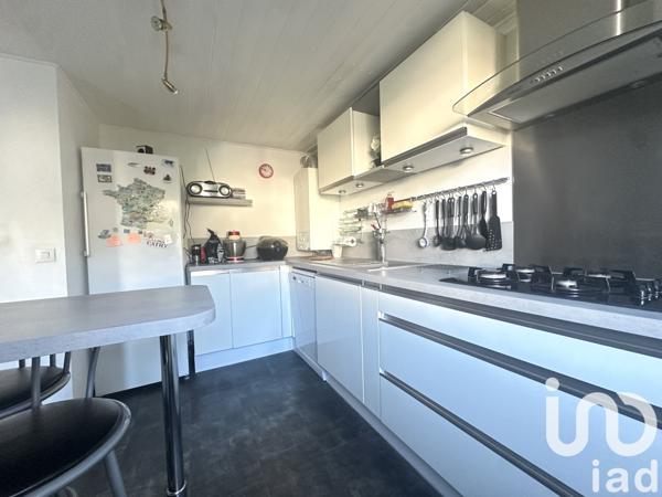 Maison à vendre 7 pièces 107 m² Lésigny