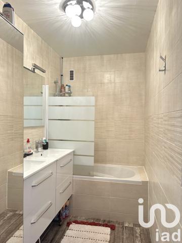 Maison à vendre 7 pièces 107 m² Lésigny