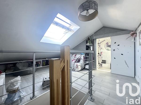 Maison à vendre 7 pièces 107 m² Lésigny