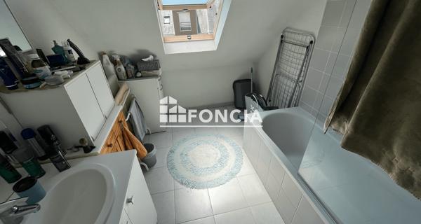 Location Appartement 2 pièces 54.03 m² - Montval-sur-loir 72500
