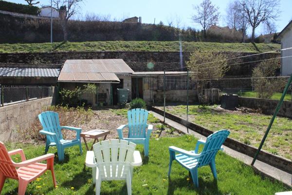 Maison avec jardin  Langogne 9 pièce(s) 190 m2 avec appartement independant