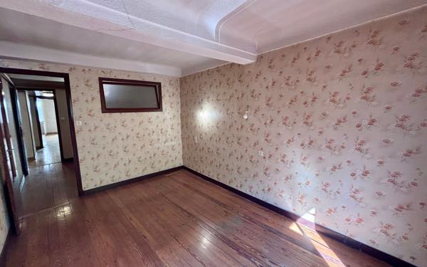 Appartement à vendre    4 pièces • 99,63 m2 Laragne-Montéglin