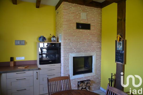 Maison 4 pièces de 144 m² à Gardonne (24680)