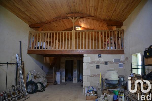 Maison 4 pièces de 144 m² à Gardonne (24680)