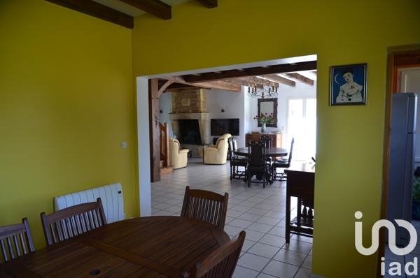 Maison 4 pièces de 144 m² à Gardonne (24680)