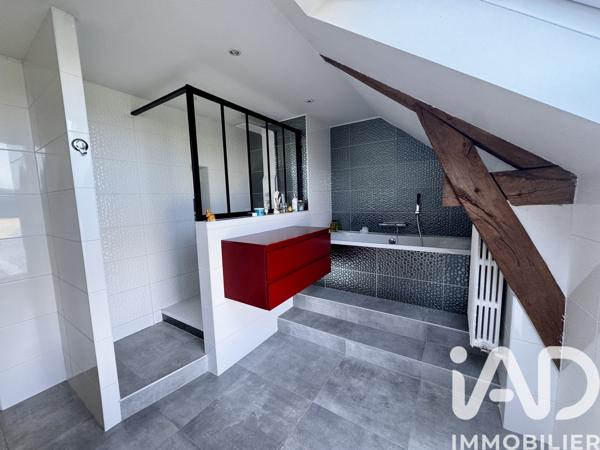 Maison à vendre 11 pièces 279 m² Loire-Authion