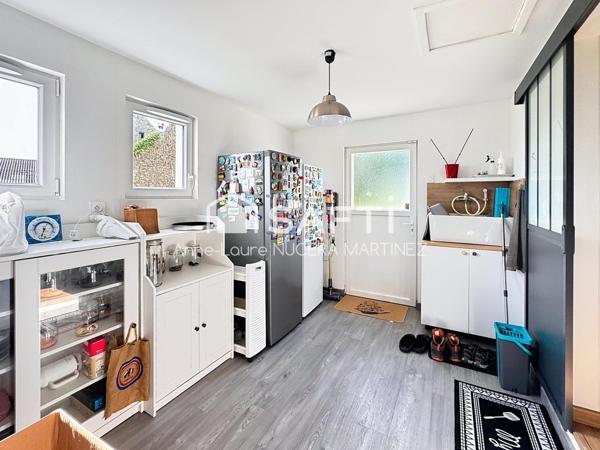 Maison 5 chambres, dressing et sous-sol complet