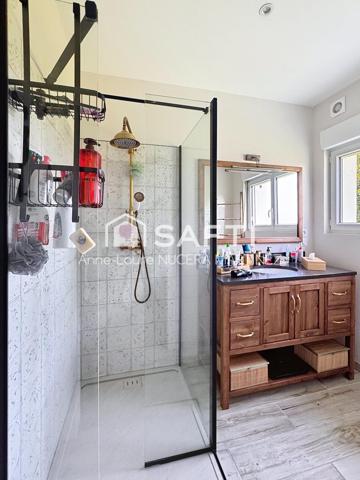 Maison 5 chambres, dressing et sous-sol complet