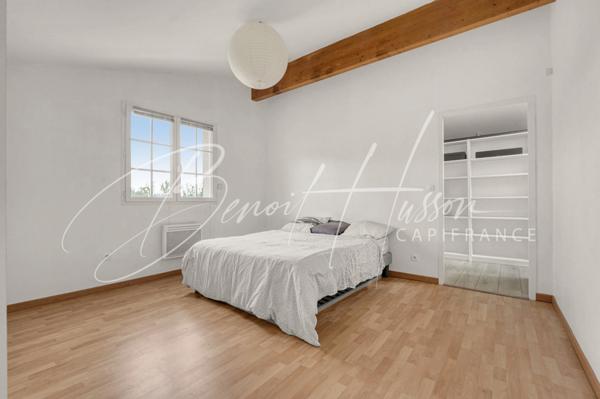 Maison T7 de 192m² avec piscine sur terrain de 2000m²