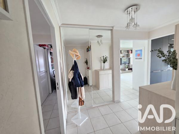 Appartement à vendre 4 pièces 75,65 m² Antibes