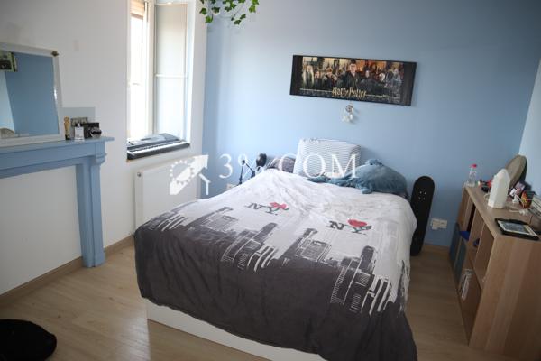 Maison
                                                                                                                                                                                                                                                                                                                        7 pièce(s)                                                                                                                                                                                                          5 chambre(s)                                                                                                                                                                                                          150  m²