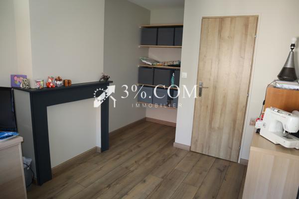 Maison
                                                                                                                                                                                                                                                                                                                        7 pièce(s)                                                                                                                                                                                                          5 chambre(s)                                                                                                                                                                                                          150  m²