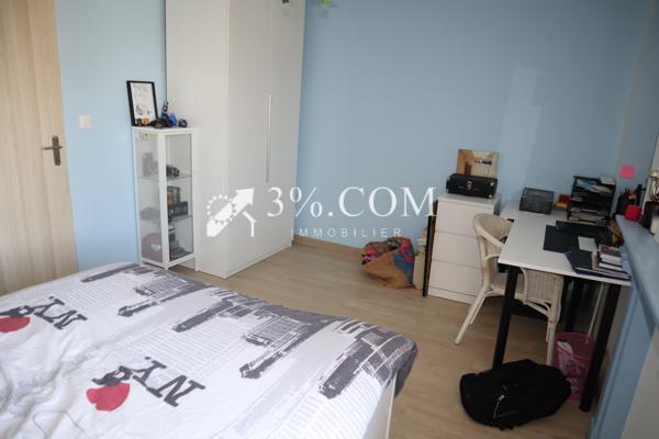 Maison
                                                                                                                                                                                                                                                                                                                        7 pièce(s)                                                                                                                                                                                                          5 chambre(s)                                                                                                                                                                                                          150  m²