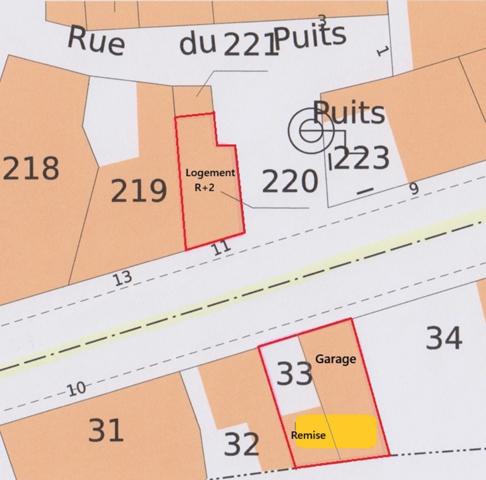 JOLI LOGEMENT 80 M² sur 3 niveaux, 2 CHAMBRES, GARAGE ET REMISE NON ATTENANTS