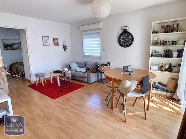 Appartement à louer 2 pièces 40.61m²