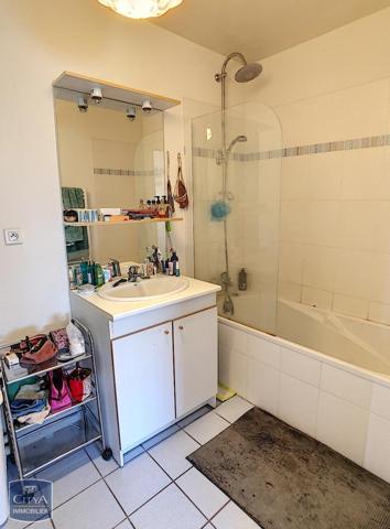 Appartement à louer 2 pièces 40.61m²