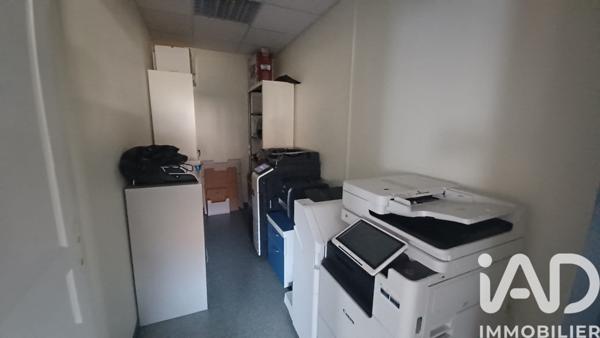 Murs commerciaux  à vendre 975 m² Menneville