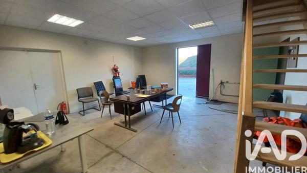 Murs commerciaux  à vendre 975 m² Menneville