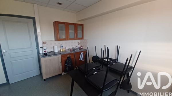 Murs commerciaux  à vendre 975 m² Menneville