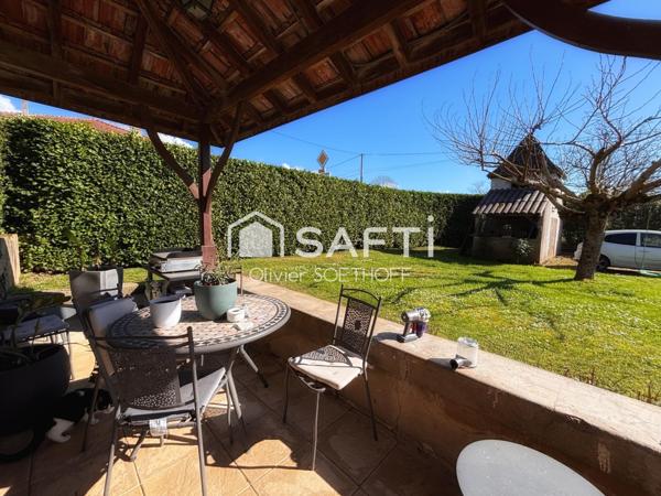 Maison de caractère avec jardin et piscine – Clairac