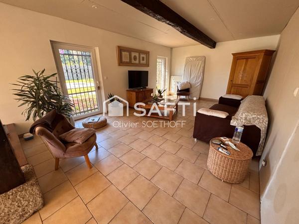 Maison de caractère avec jardin et piscine – Clairac