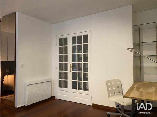 Location appartement 1 pièce 35 m² Paris 18