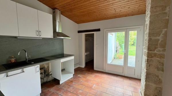 Maison
                                                                                                                                                                                                                                                                                                                        4 pièce(s)                                                                                                                                                                                                          3 chambre(s)                                                                                                                                                                                                          106.36  m²