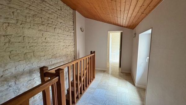 Maison
                                                                                                                                                                                                                                                                                                                        4 pièce(s)                                                                                                                                                                                                          3 chambre(s)                                                                                                                                                                                                          106.36  m²