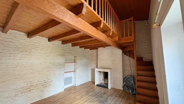Maison
                                                                                                                                                                                                                                                                                                                        4 pièce(s)                                                                                                                                                                                                          3 chambre(s)                                                                                                                                                                                                          106.36  m²