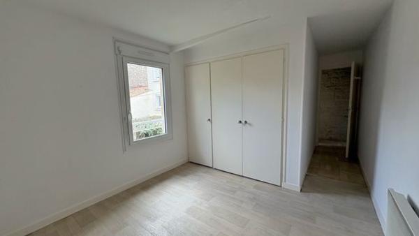 Maison
                                                                                                                                                                                                                                                                                                                        4 pièce(s)                                                                                                                                                                                                          3 chambre(s)                                                                                                                                                                                                          106.36  m²