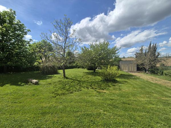 Plain-pied, jardin, garages, 4 chambres à LAPLUME (47)