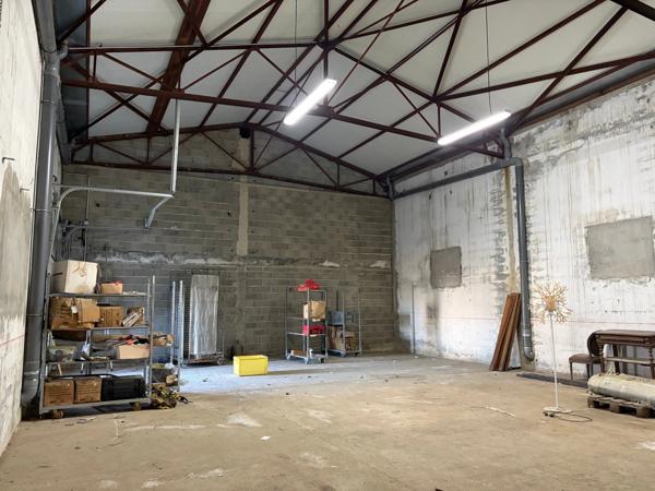 📍 À louer – Hangar artisanel / commercial à Biguglia 145 m²