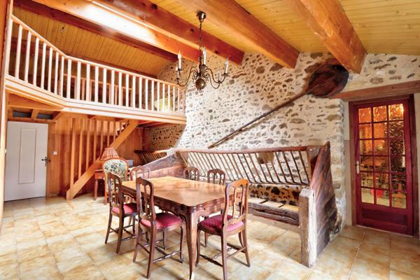 Maison Mazieres En Gatine 8 pièce(s) 288 m2