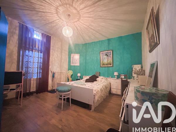 Maison à vendre 8 pièces 272,5 m² Madaillan