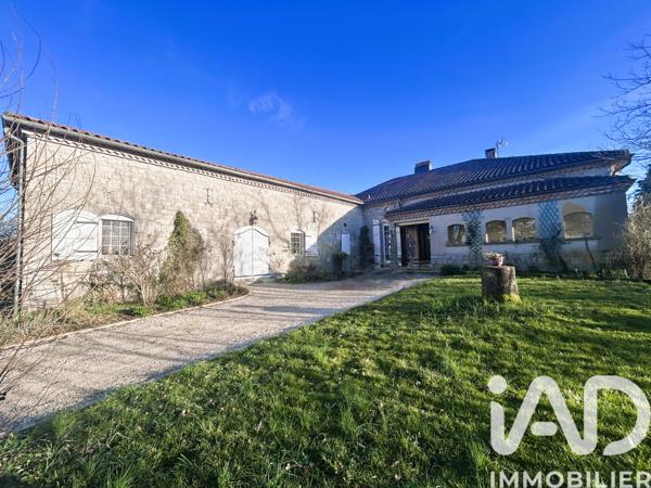 Maison à vendre 8 pièces 272,5 m² Madaillan