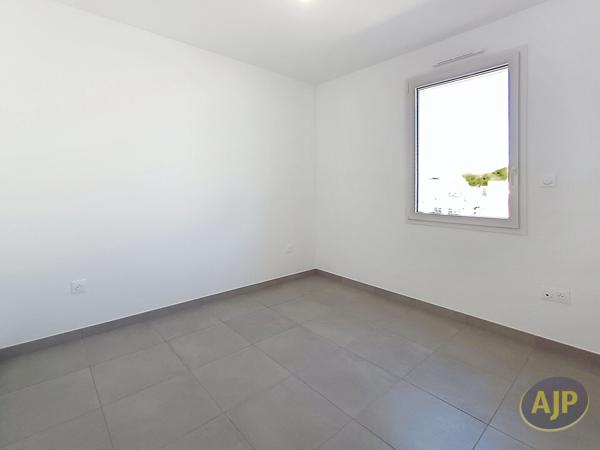 Maison à louer La Roche Sur Yon : 4 pièces, 83m² avec 3 chambre(s) à 1 115€ - AJP Immobilier La Roche-sur-Yon