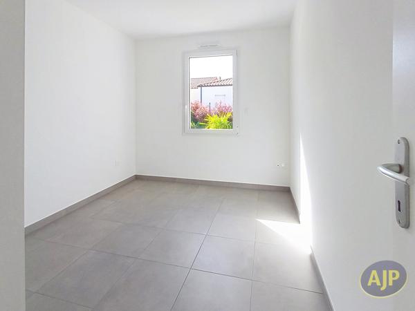 Maison à louer La Roche Sur Yon : 4 pièces, 83m² avec 3 chambre(s) à 1 115€ - AJP Immobilier La Roche-sur-Yon