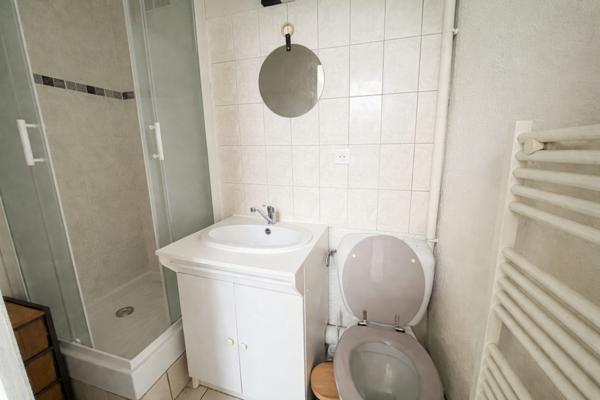 Appartement Montlhery 1 pièce - PLEIN CENTRE