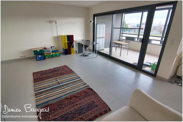 Appartement d’exception de 133 m² dans le Paquebot de Jean-Monnet au cœur de Saint-Genis-Pouilly