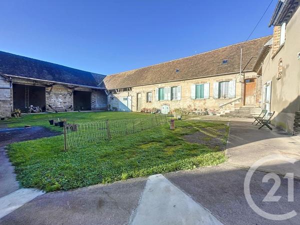 Maison à vendre  6 pièces - 530 m2 VINNEUF - 89