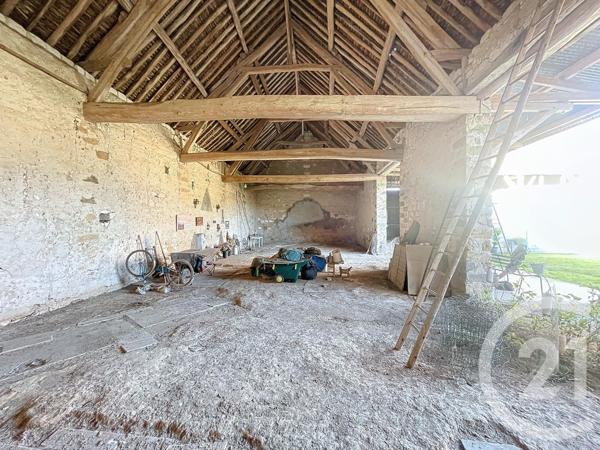 Maison à vendre  6 pièces - 530 m2 VINNEUF - 89