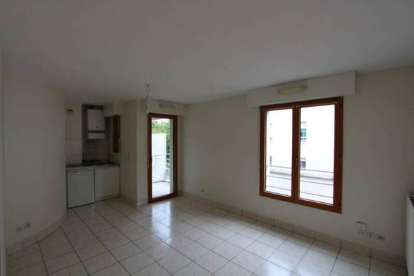 Appartement 1 pièce                                        - 44000 Nantes Réf : 11974