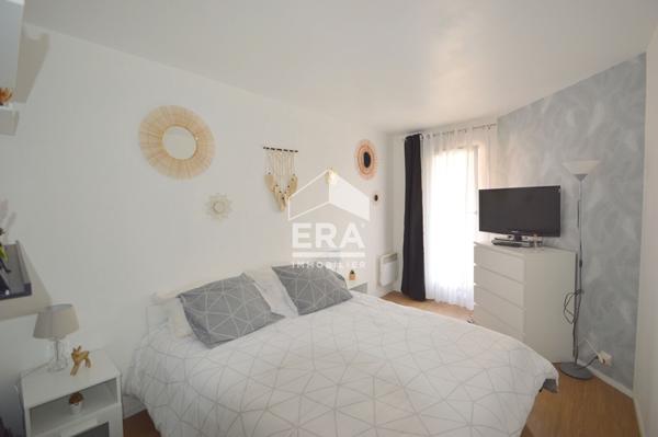 Appartement Issy Les Moulineaux 5 pièce(s) 96 m2  Parking