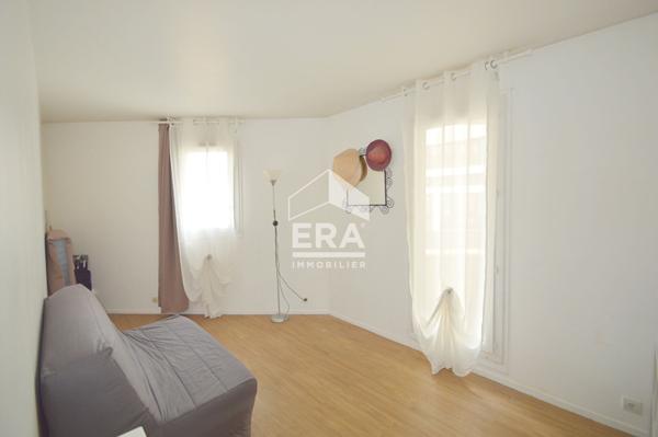 Appartement Issy Les Moulineaux 5 pièce(s) 96 m2  Parking