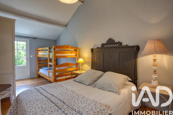 Maison à vendre 10 pièces 345 m² Les Eyzies