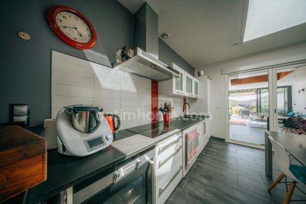 Maison à vendre 6 pièces LA ROCHELLE (17)