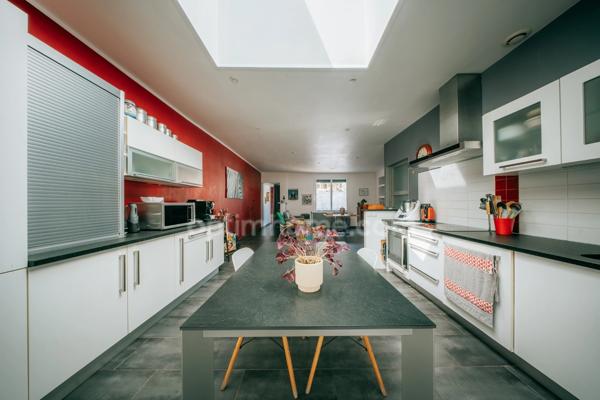 Maison à vendre 6 pièces LA ROCHELLE (17)