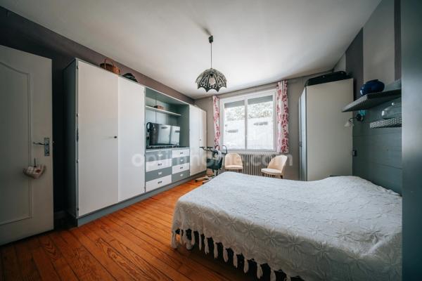 Maison à vendre 6 pièces LA ROCHELLE (17)
